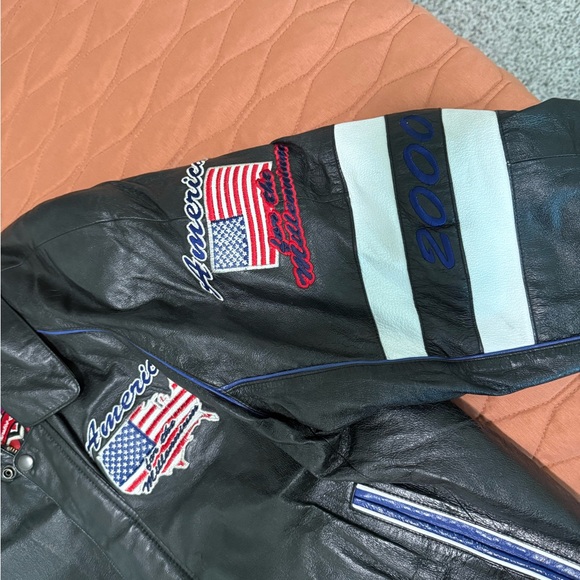 Michael Hoban Black Leather Bomber Jacket with Embroidered Accents - Picture 2 of 4